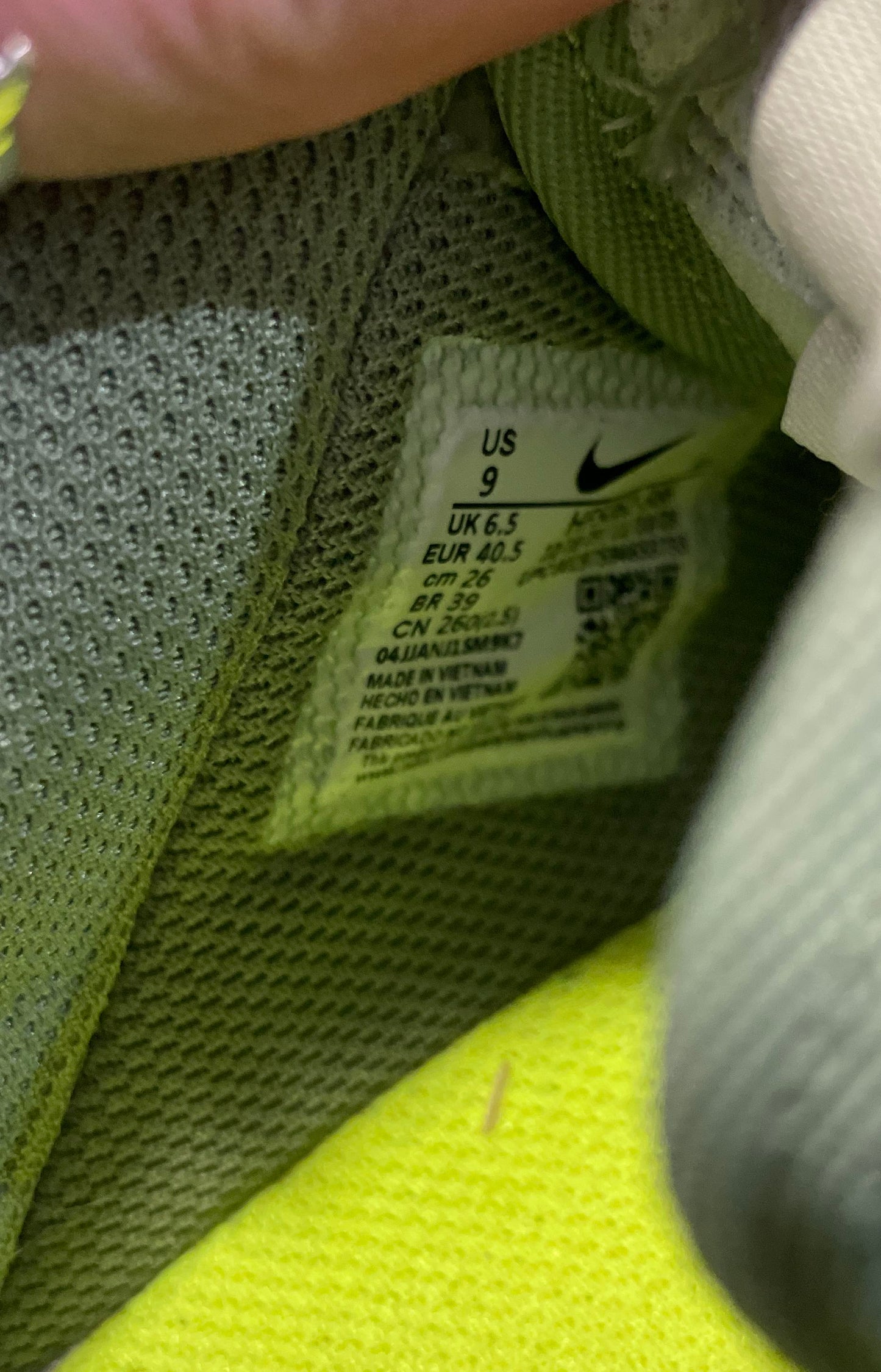 Nike Air Force 1 '07 Next Nature Oil Green White Women's Size 9 COA