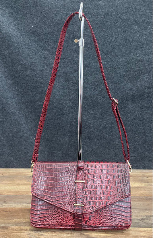 Charming Charlie Red Crocodile Embossed Envelope Crossbody Bag Gold Hardware