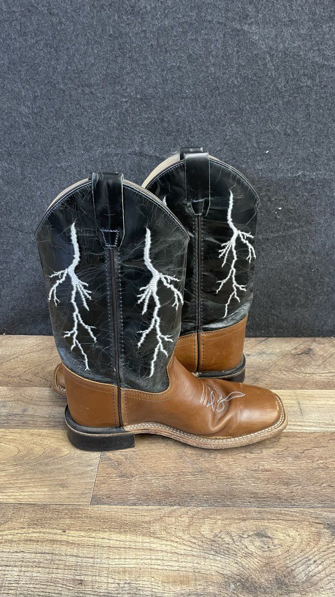 Boy's Cody James Western Boots Multicolor Boot Size 6