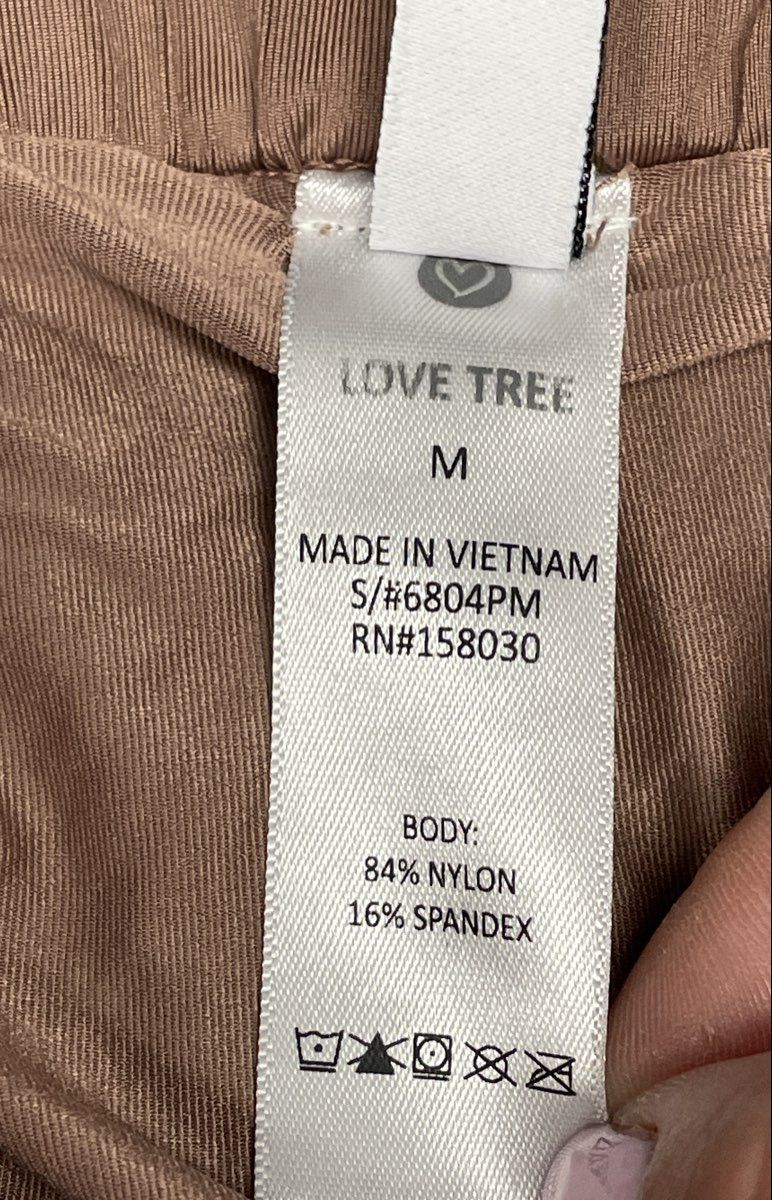 Love Tree Women's Flowy Athletic Shorts Tan Layered Skort Style Drawstring Sz M