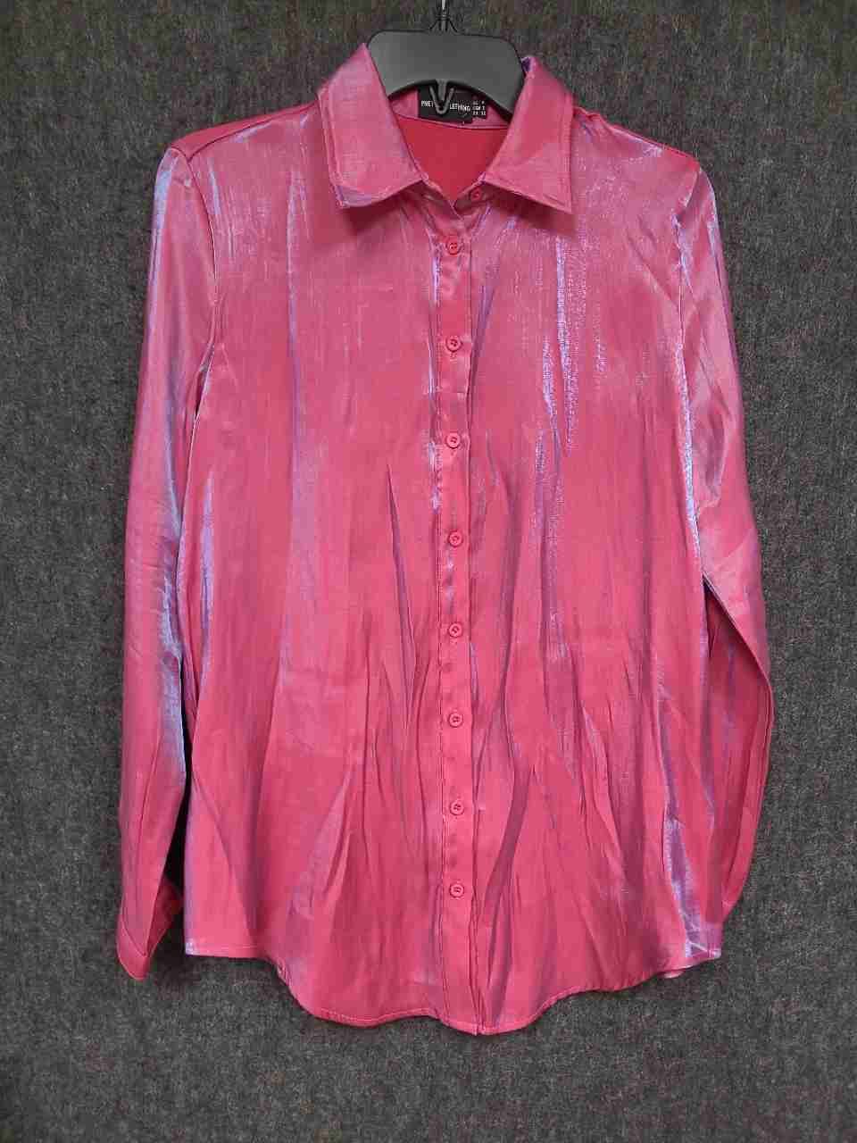 PrettyLittleThing Women's Pink Iridescent Long Sleeve Button Down Blouse Sz 0