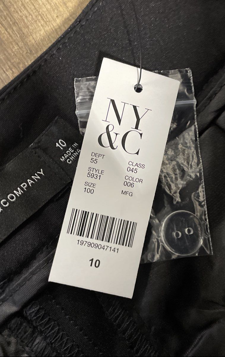 New York & Company Women's Black Straight Leg Dress Pants Size 10 NWT