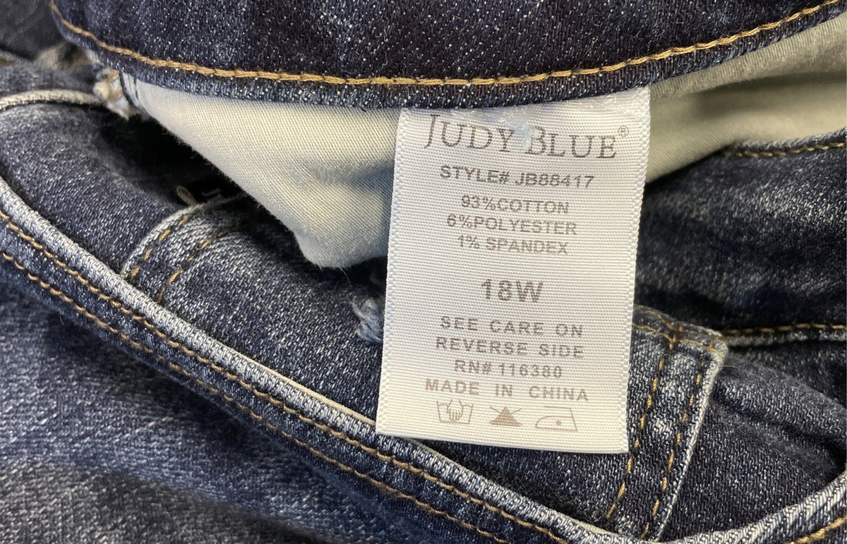 Judy Blue Women's Skinny Fit Blue Distressed Raw Hem Jeans Sz 18W
