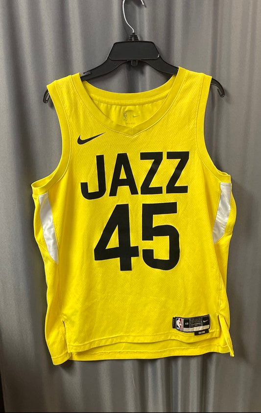 Nike Men's Utah Jazz Donovan Mitchell #45 Swingman Jersey Yellow Icon Edition 48