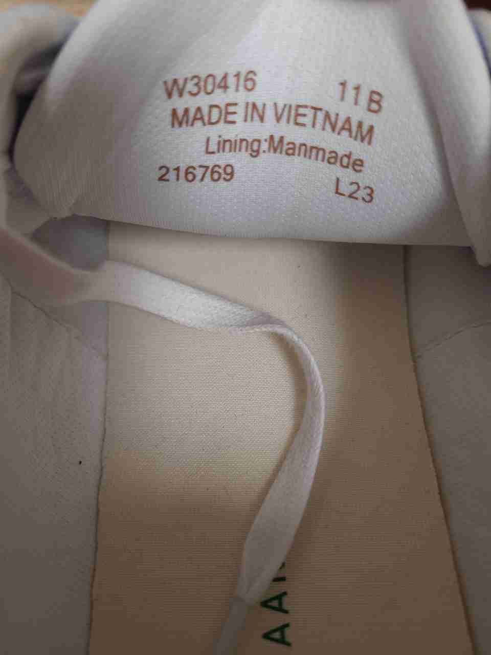 Cole Haan Grand Crosscourt White Blue Green Leather Sneakers Women's Size 11B