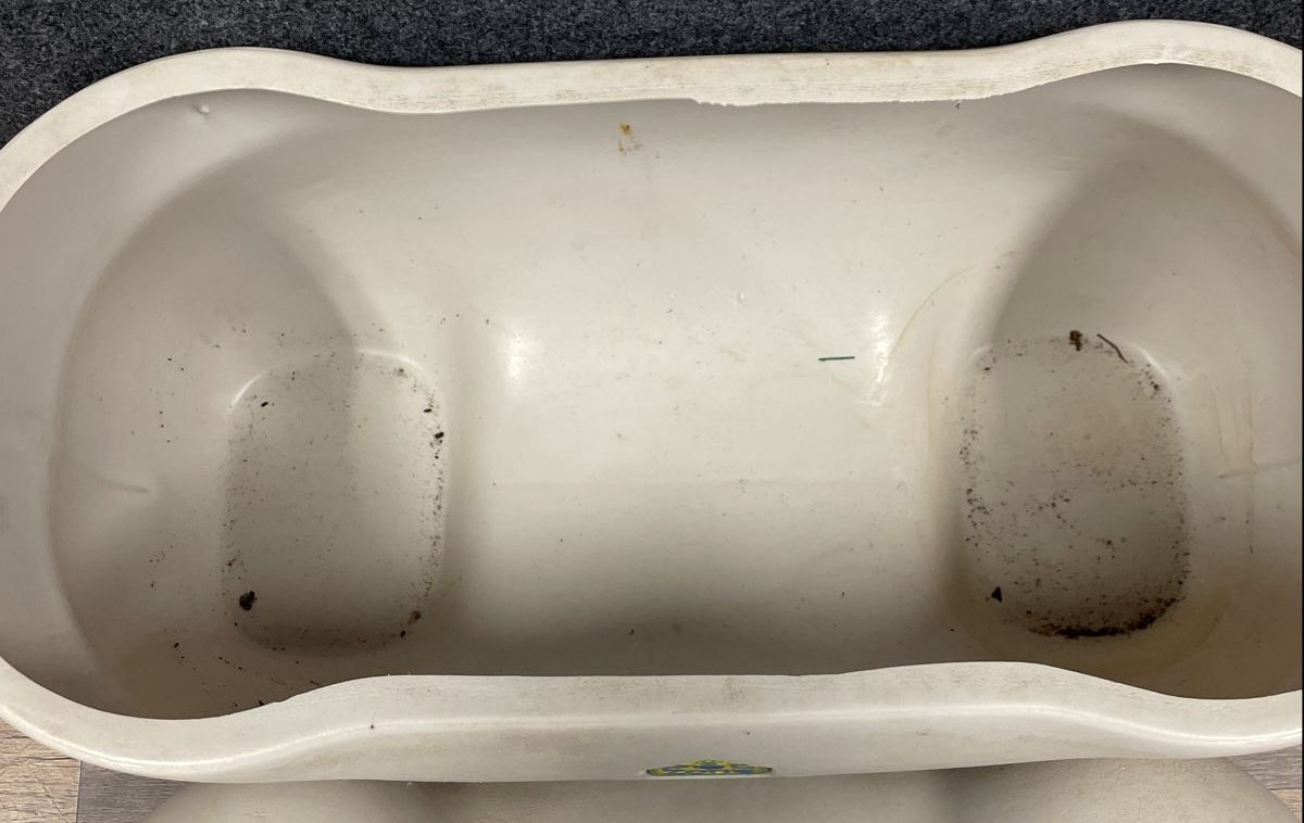 Pet Zone Plastic Dog Bone Storage Chest