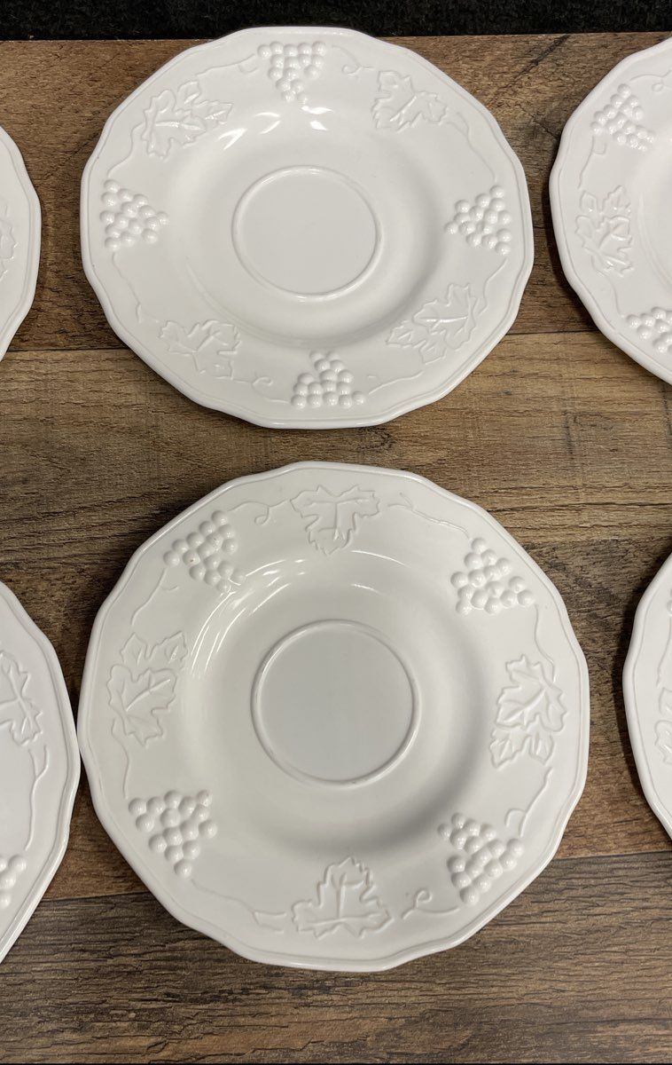 Set of 6 Indiana Colony Harvest Grape White Milk Glass Saucers