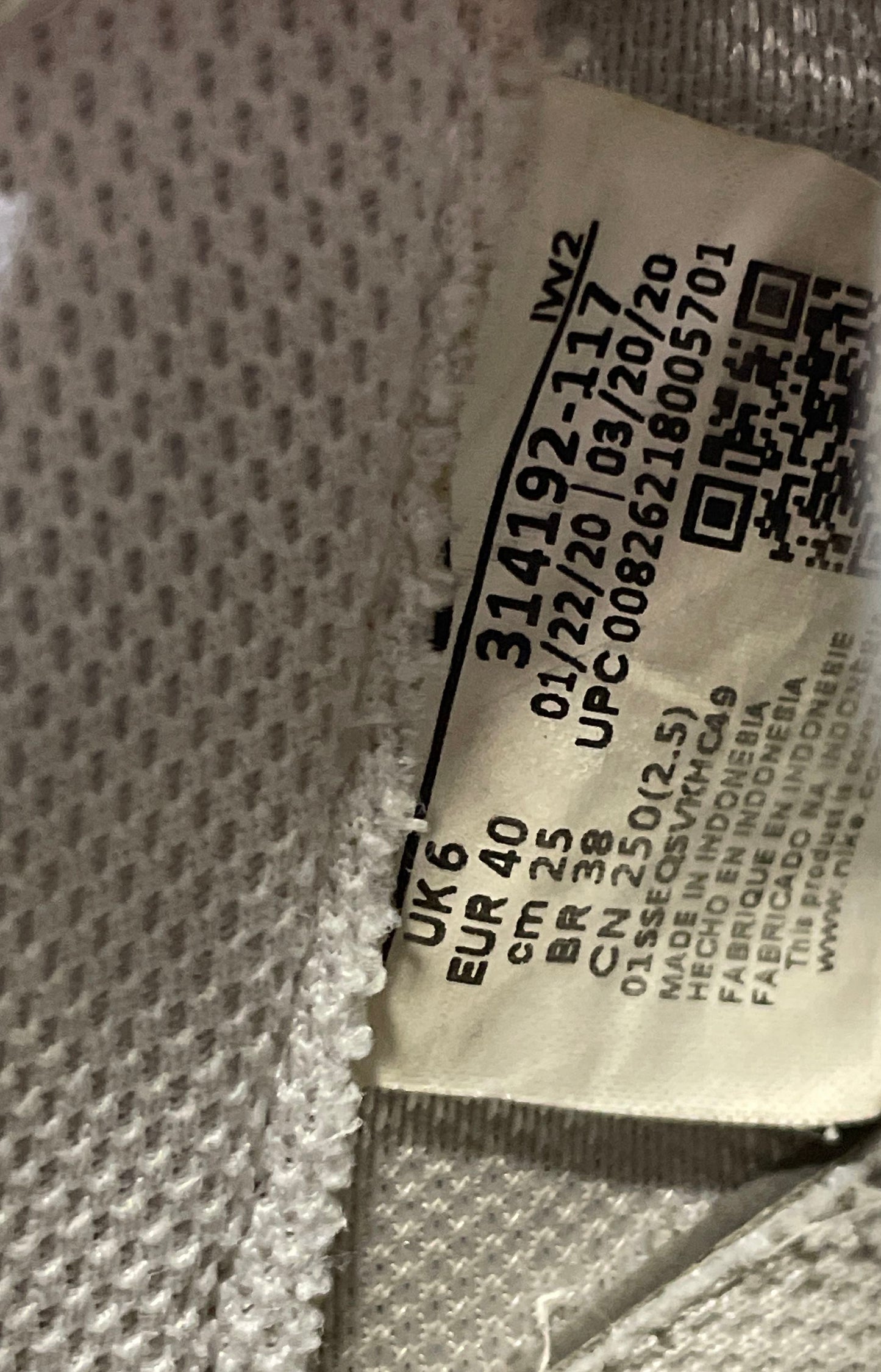 Nike Air Force 1 Low Triple White GS Sneakers 314192-117 Size 7Y