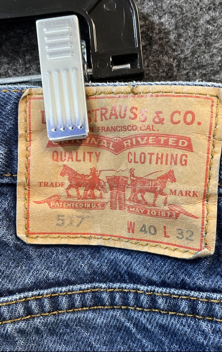 Levi's Men's 517 Boot Cut Medium Wash Blue Denim Jeans Sz 40x32