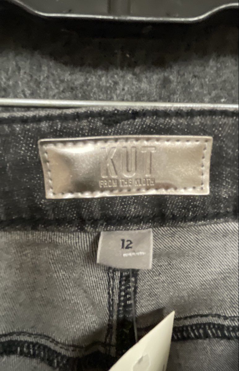 KUT from the Kloth Women's Gray Acid Wash Wide Leg Raw Hem Jeans Sz 12 NWT