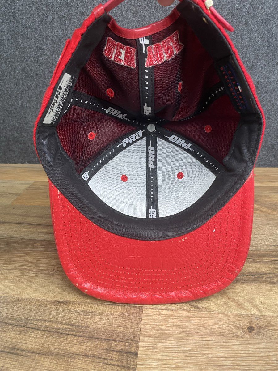 Pro Standard Men's New York Yankees Red Leather Bill MLB Strapback Hat One Size
