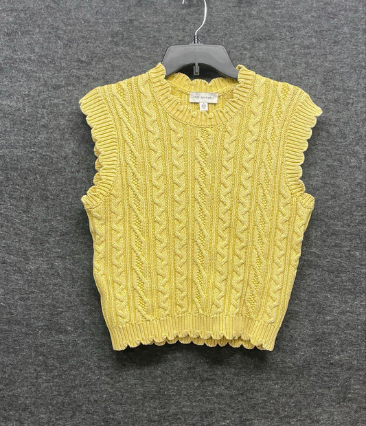 Free Assembly Women's Yellow Cable Knit Sweater Vest Scalloped Trim Size S 4-6