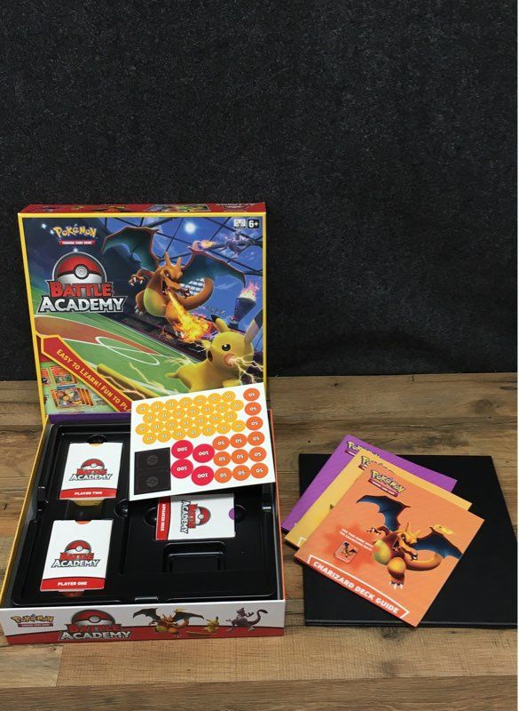 Pokemon TCG Battle Academy Board Game INCOMPLETE For Parts Charizard Pikachu