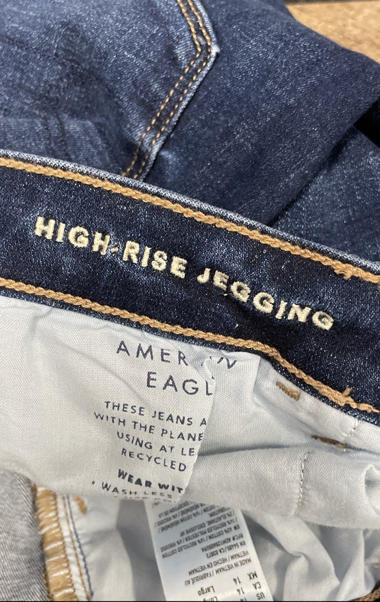 American Eagle Women's Blue High-Rise Jegging Distressed Raw Hem Sz 14 Long
