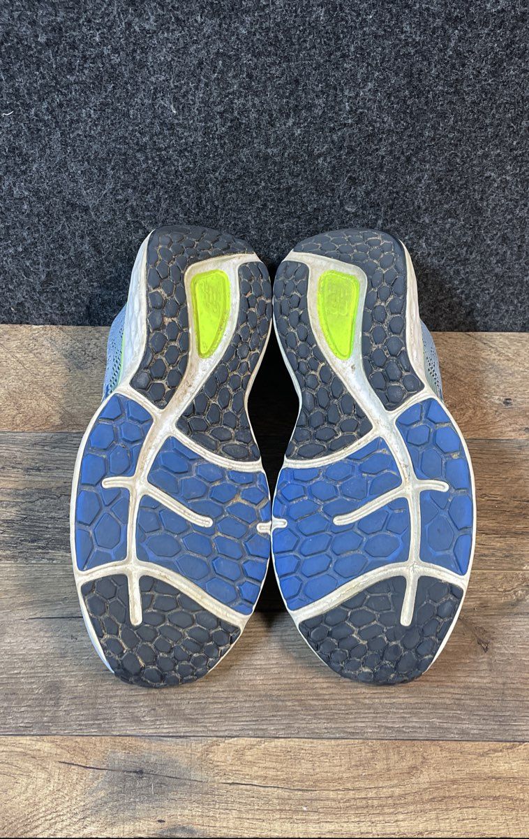 New Balance Fresh Foam 680 v7 Blue Lime Men's Running Shoes Size 10.5