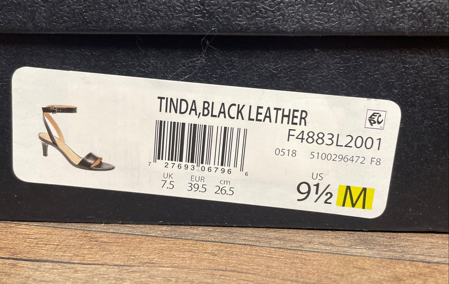 DS Naturalizer Tinda Black Leather Ankle Strap Kitten Heel Sandals Size 9.5M