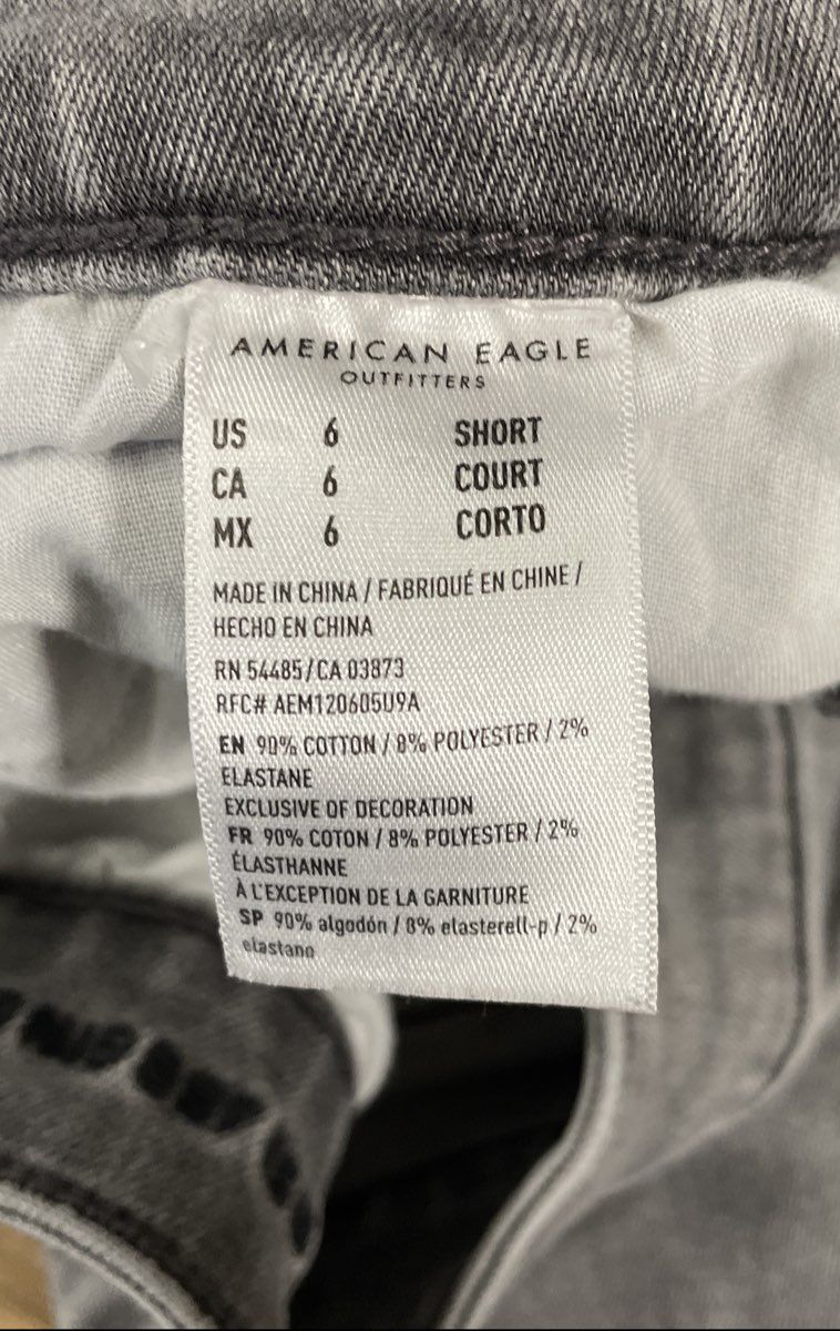 American Eagle Women's Grey Next Level Stretch Distressed Raw Hem Jeans Sz 6S