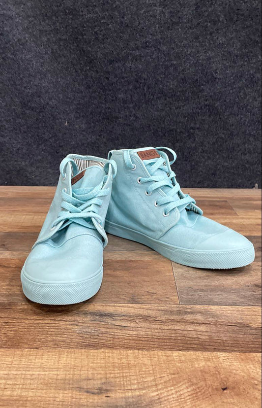 Bangs Blue Shark Light Blue Canvas High Top Sneakers Men's 8 Women's 9.5