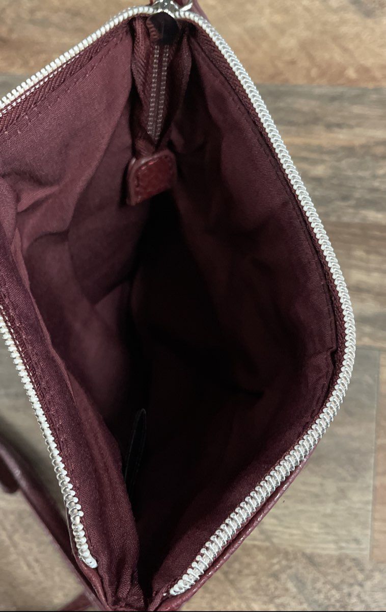 Kenneth Cole Reaction Burgundy Pebbled Faux Leather Crossbody Bag Silver Tone