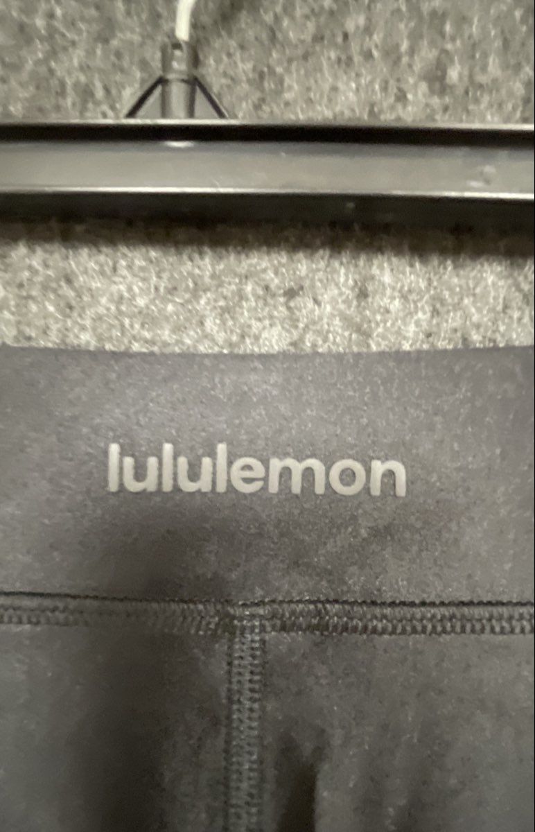 Lululemon Women's Black Zoned In High Rise Compression Tights M