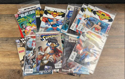 DC Comics Lot Batman Superman Trinity Two-Face Predator 15+ Modern Age Comics