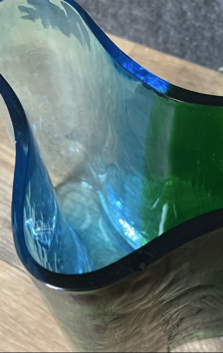 Vintage Southern Living At Home Blown Art Glass Vase