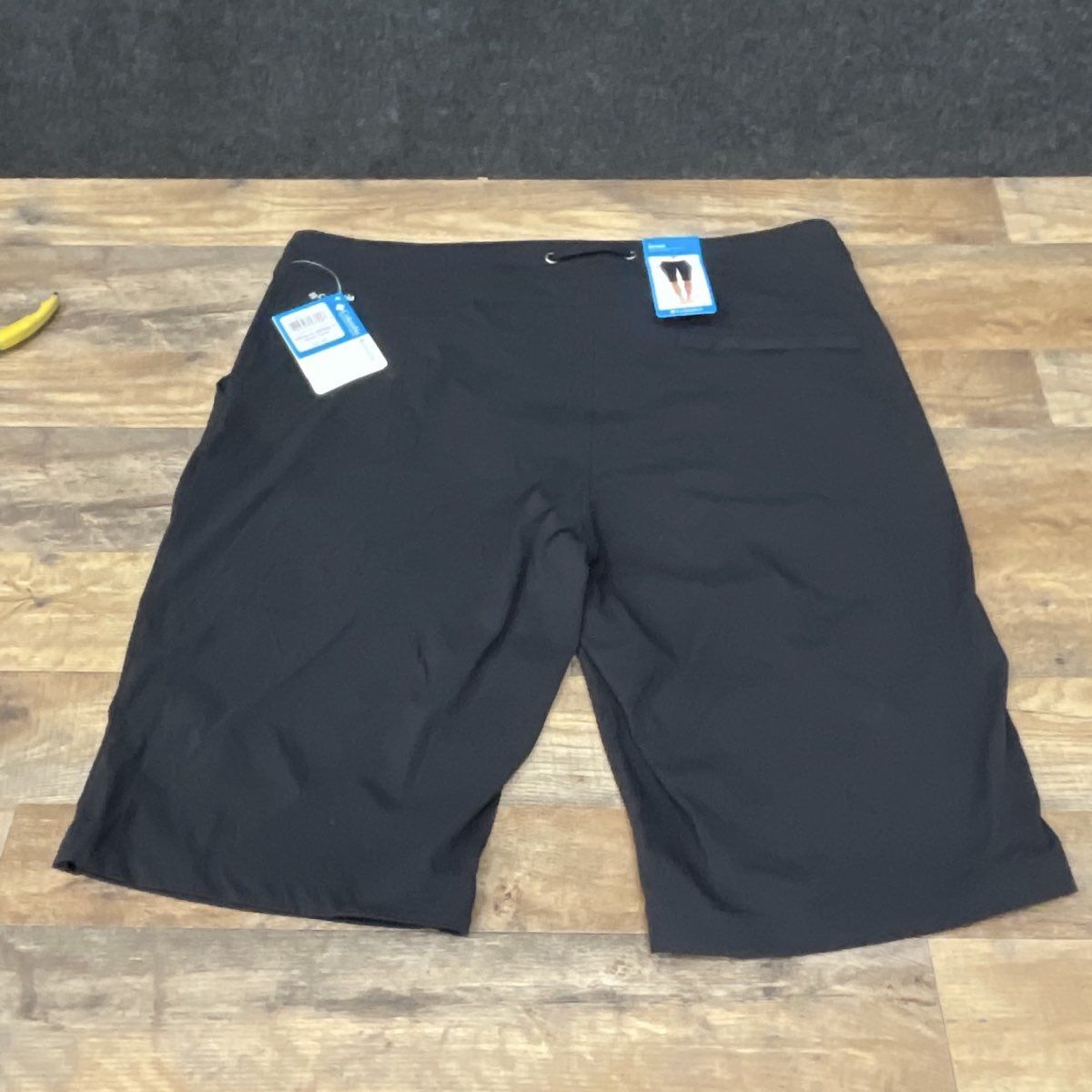 Black Columbia Womens Shorts - Size 16W/Ins13