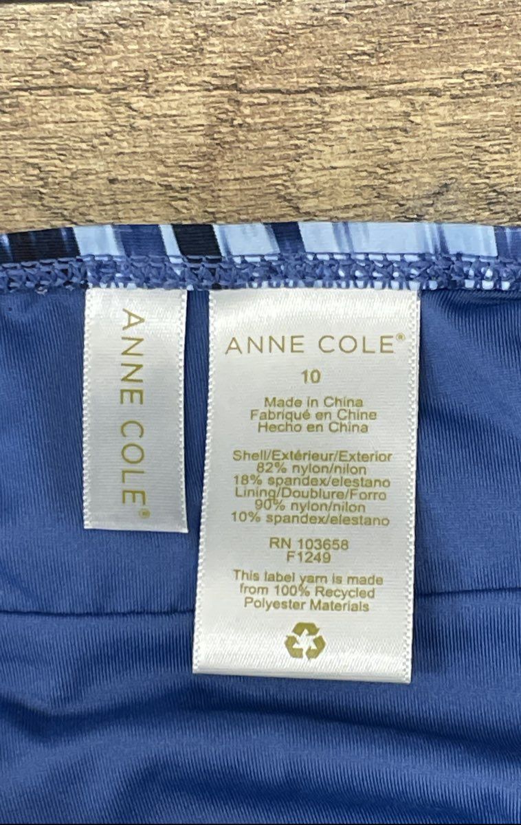 Anne Cole Women's Blue White Abstract Underwire One-Piece Swimdress NWT Sz 10