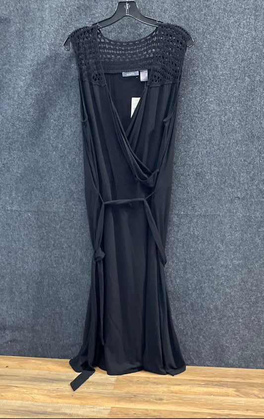 Liz Claiborne Women's Black Wrap Front Crochet Yoke Stretch Maxi Dress 1X NWT