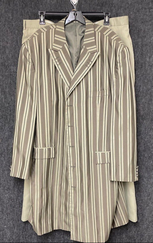 Vintage 90s Alfero Cipri Men's 2-Piece Suit Green Striped Long Jacket 52R