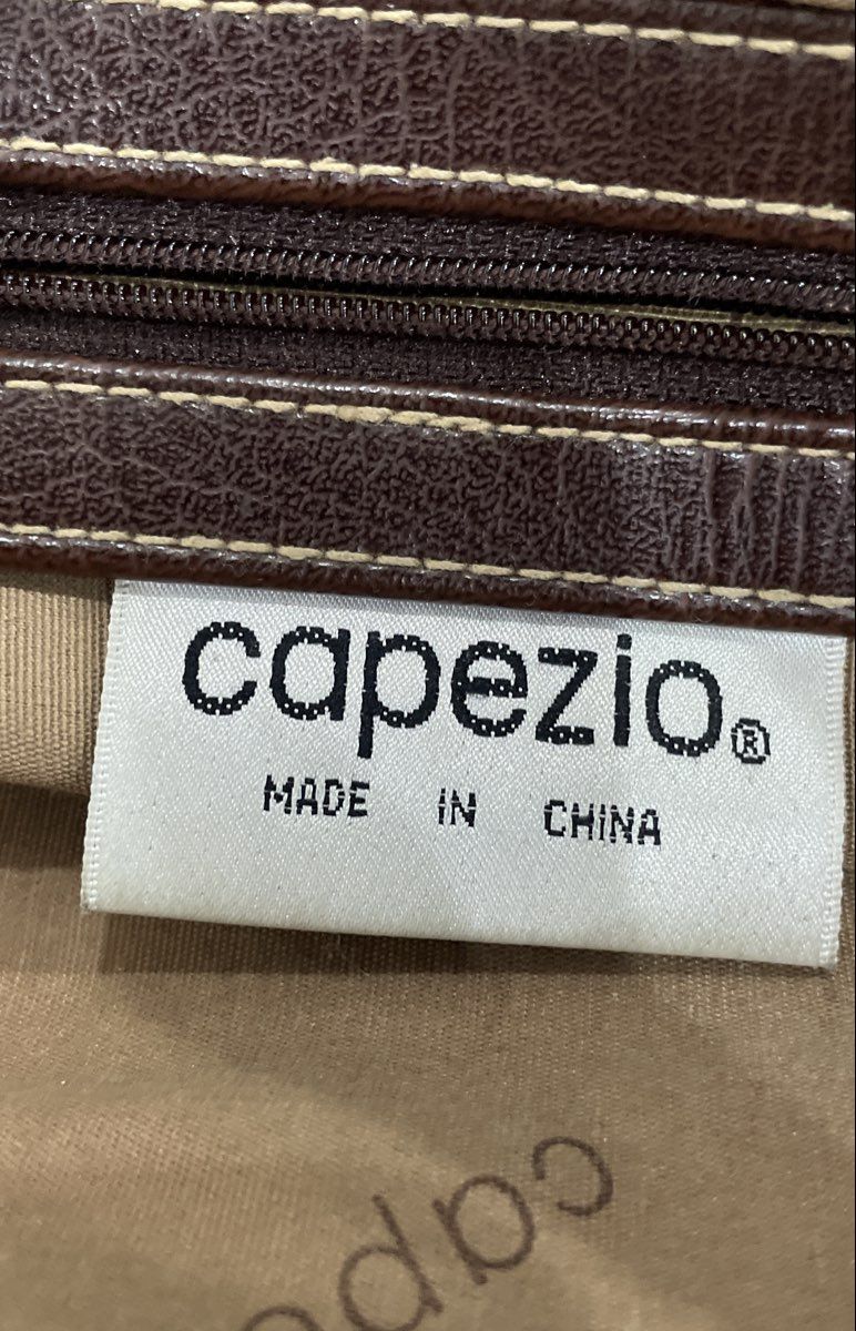 Capezio Brown Leather Vintage Shoulder Bag Gold Tone Hardware Purse