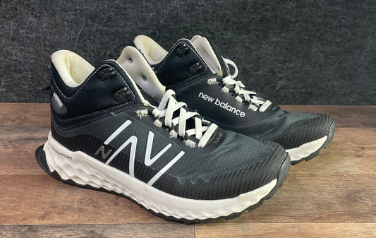 New Balance Fresh Foam Garoe Mid All Terrain Black White Women's Size 7B