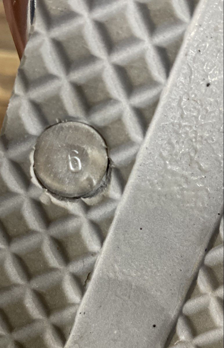 Michael Kors Silver MK Monogram Medallion Flip Flop Sandals Women's Size 6