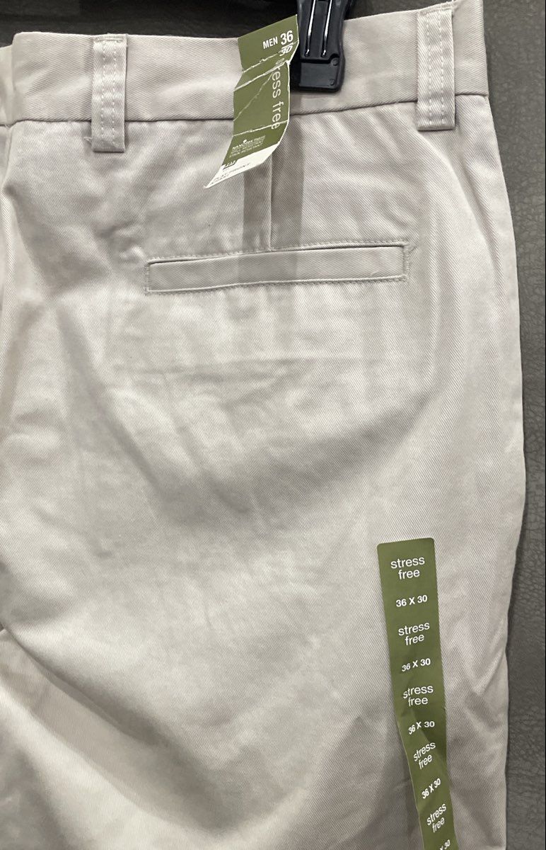 GAP Men's Stress Free Khaki Chino Pants Stain Resistant 100% Cotton 36x30 NWT