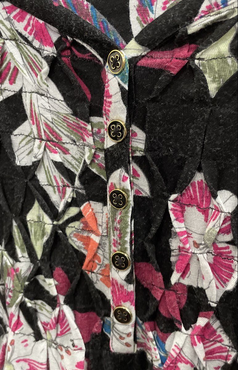 Kim Rogers Women's Black Floral Rayon Long Sleeve Smocked Button Front Top Sz XL