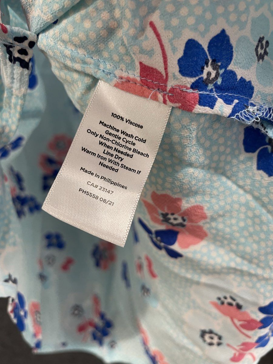Talbots Women's Sleeveless Top Light Blue Floral Print Ruffle Neck Viscose Sz MP