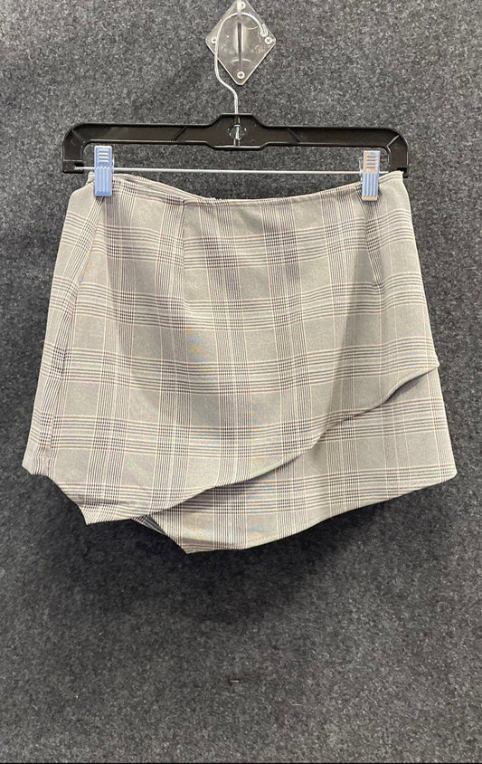 Lulu's Women's Grey Plaid Check Faux Wrap Mini Skort Sz S NWT