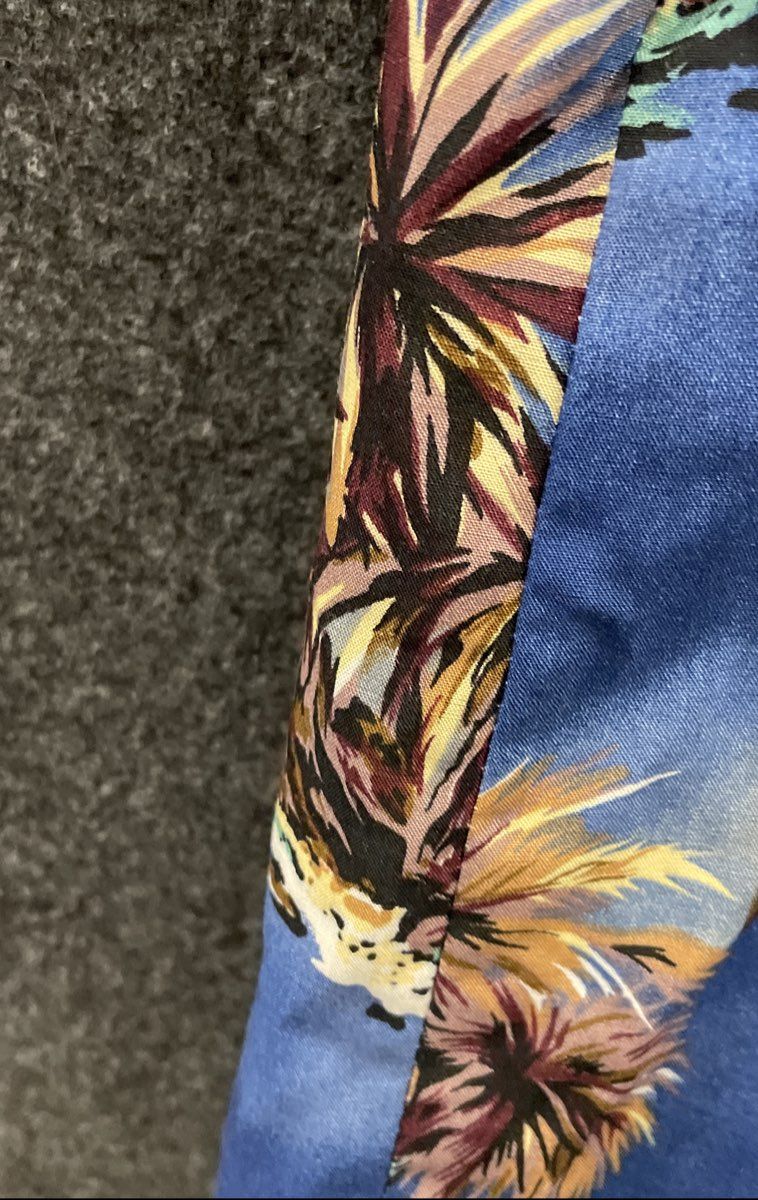 Vintage 90s Hilo Hattie Boy's Blue Rayon Tropical Scenic Hawaiian Shirt Sz XL