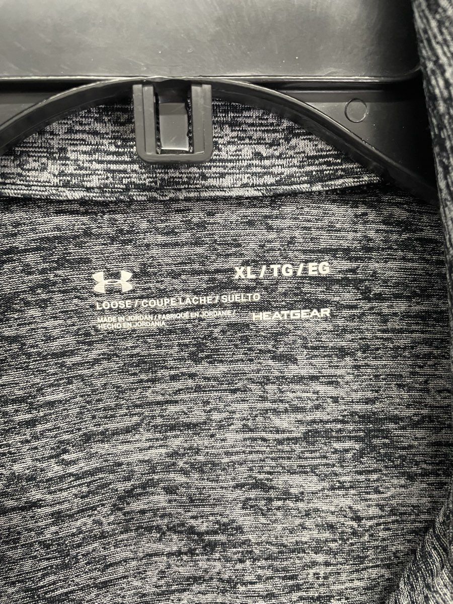 Under Armour Men's Gray Black Space Dye HeatGear 1/4 Zip Pullover Shirt Sz XL