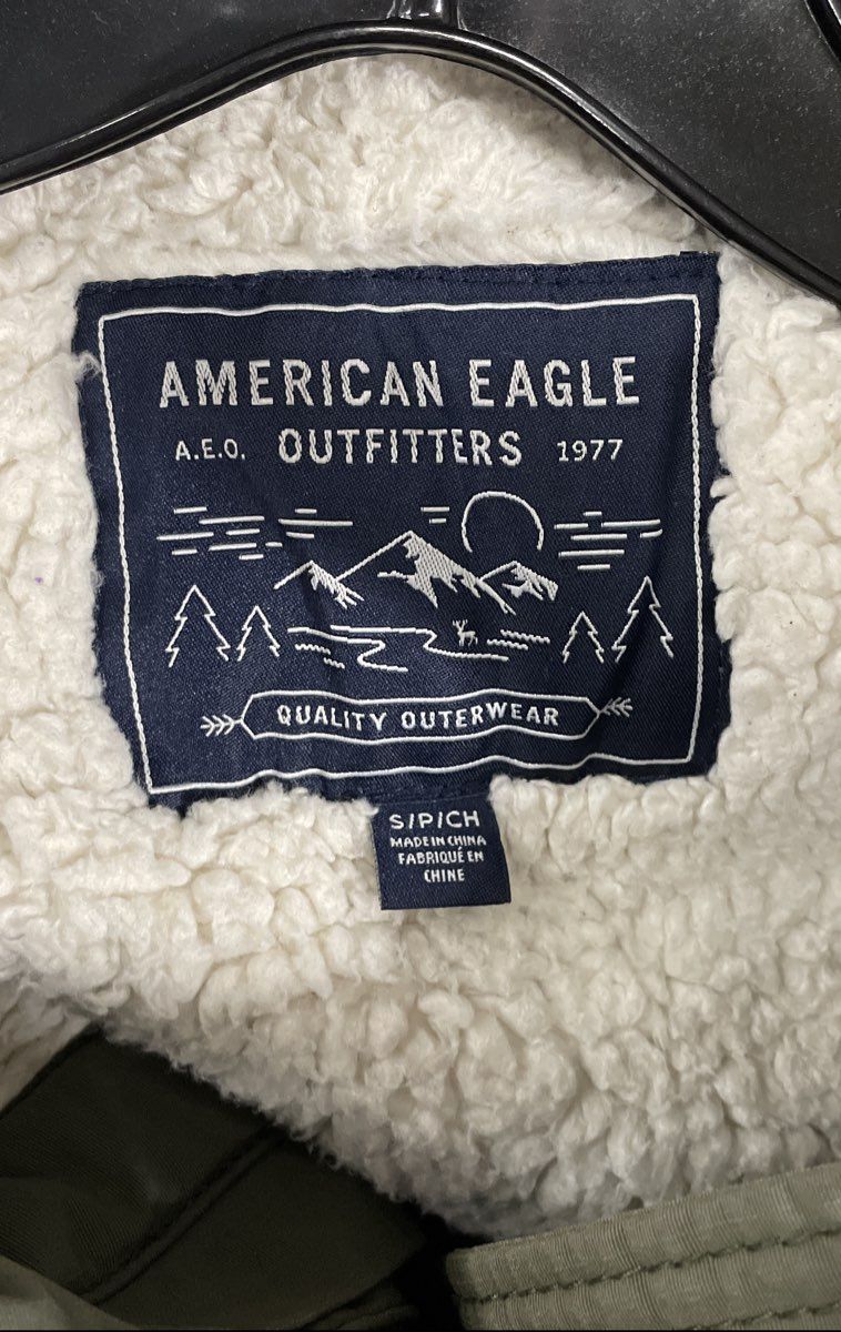 American Eagle Outfitters Women's Green Parka Jacket Sherpa Faux Fur Hood Sz S