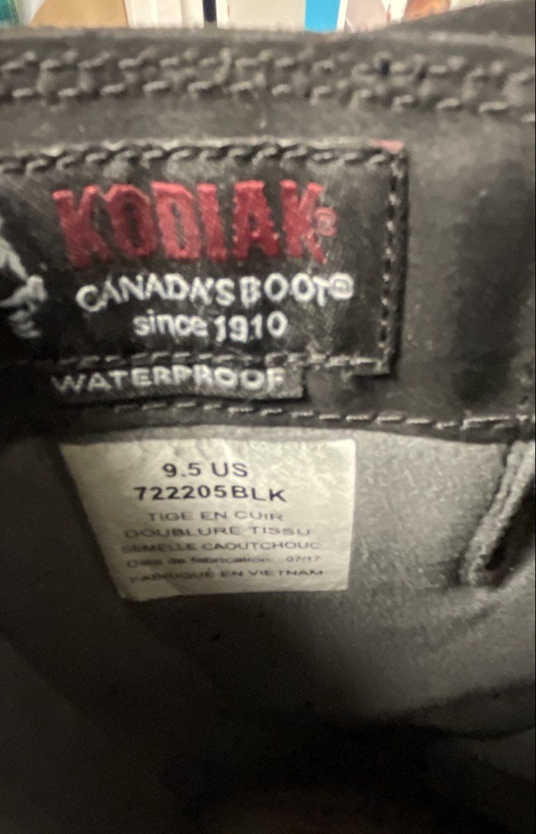 Kodiak Surrey II Black Waterproof Leather Mid-Calf Boots Women's Size 9.5