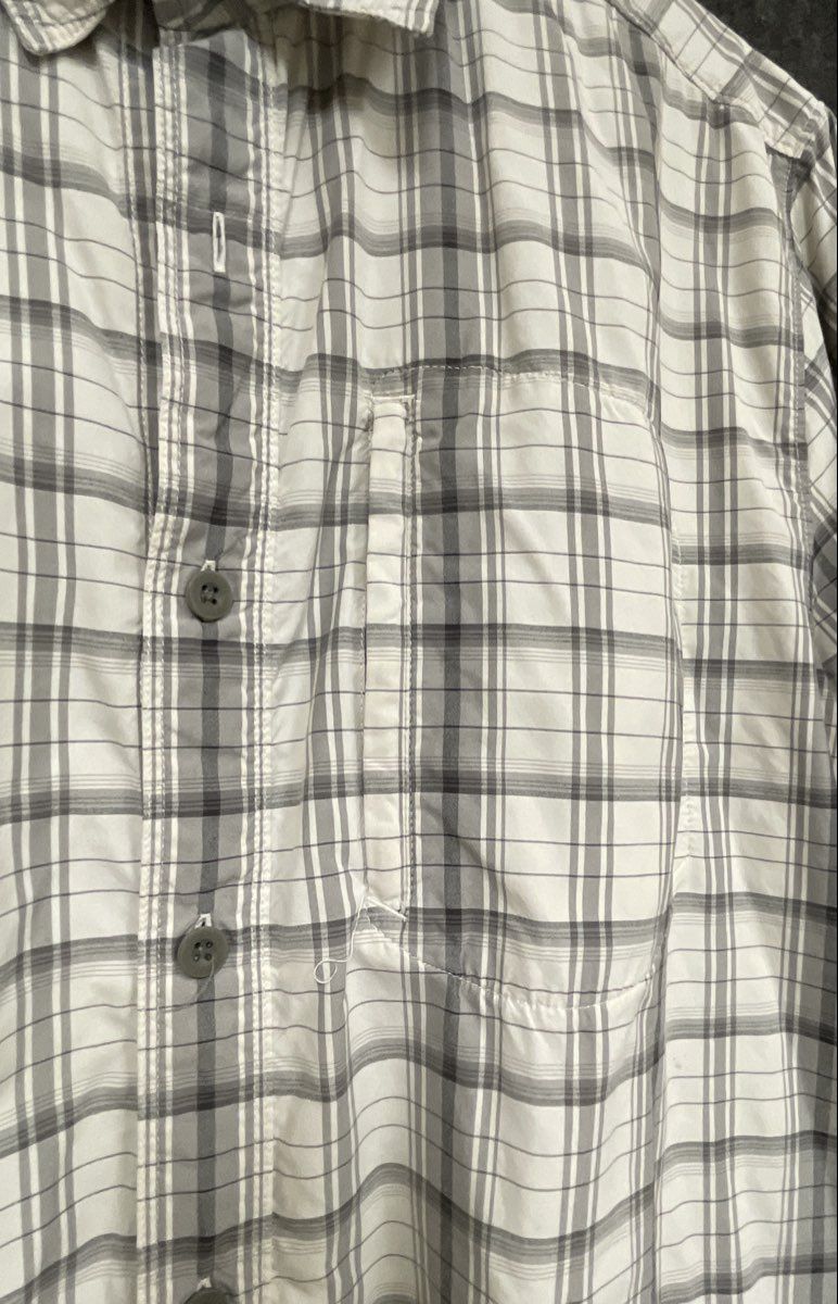 The North Face Men's Short Sleeve Button Up Shirt White Grey Plaid Hiking Sz L