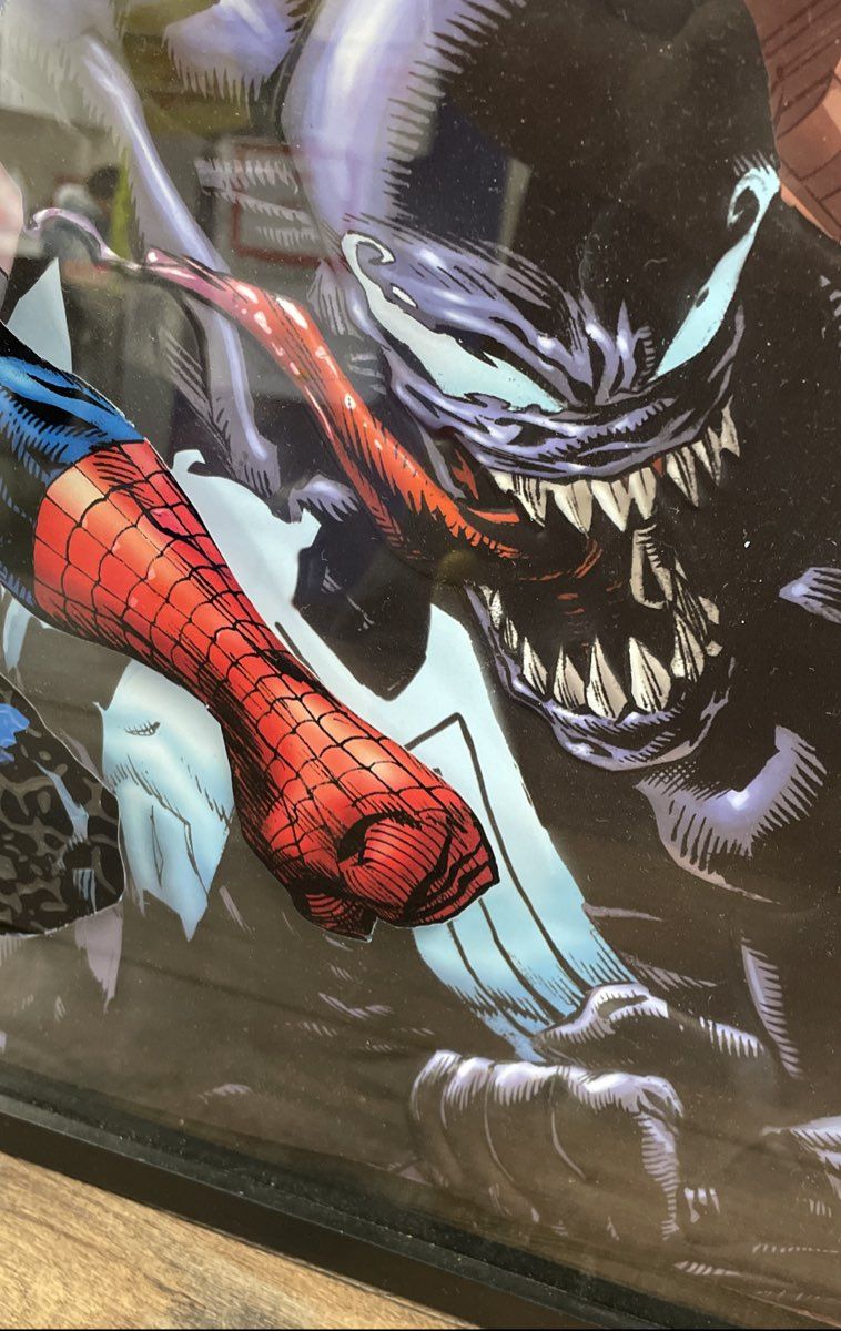 Marvel Spiderman & Venom Framed Wall Decor