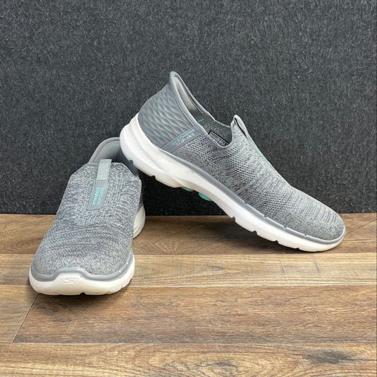 Skechers Hands Free Slip-Ins Go Walk 6 Grey Sneakers Size 8.5
