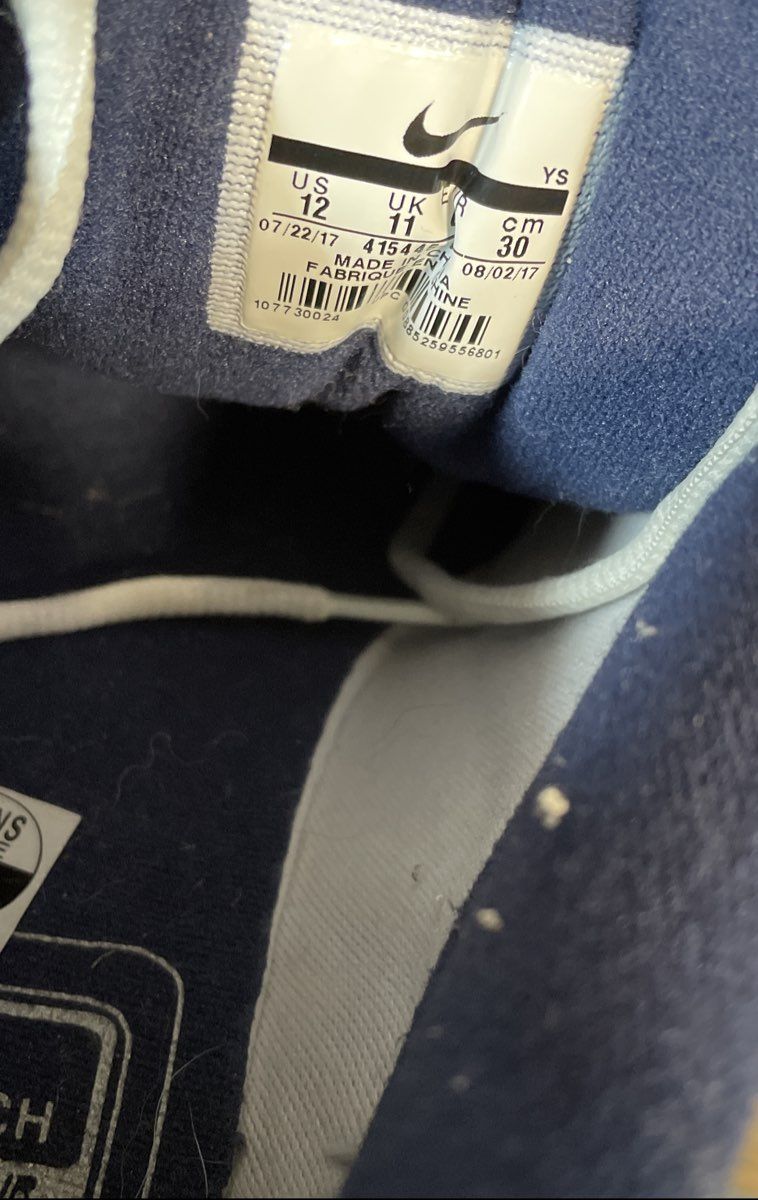 Nike Air Monarch IV White Navy Metallic Silver Cross Training Shoes Size 12