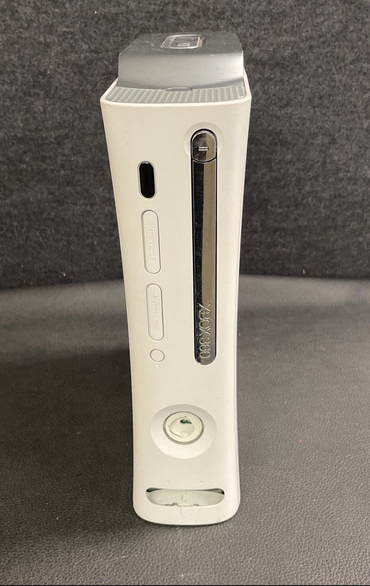 Xbox 360 Console *FOR PARTS*