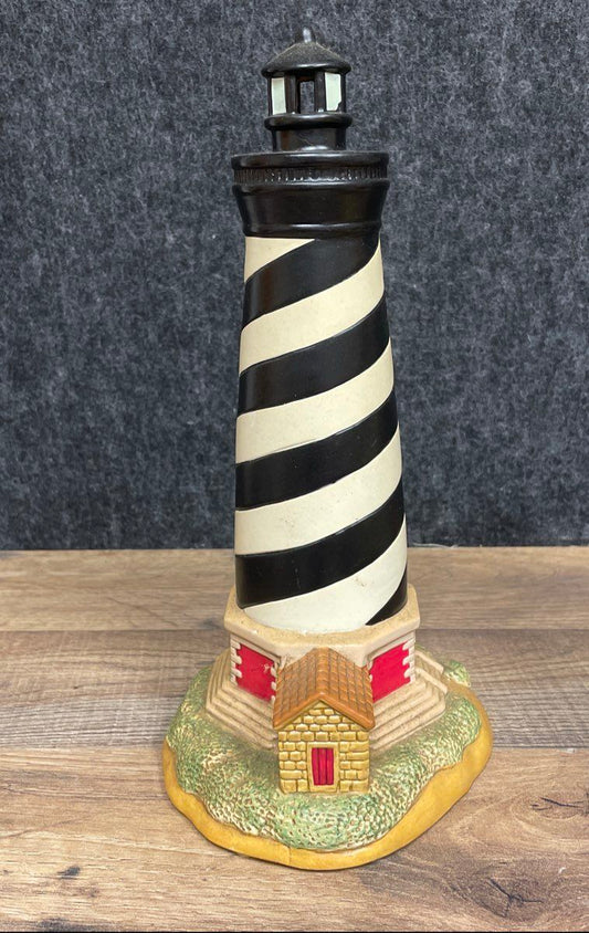 Vintage 1991 Lefton Cape Hatteras Lighthouse Figurine 11" Hand Painted