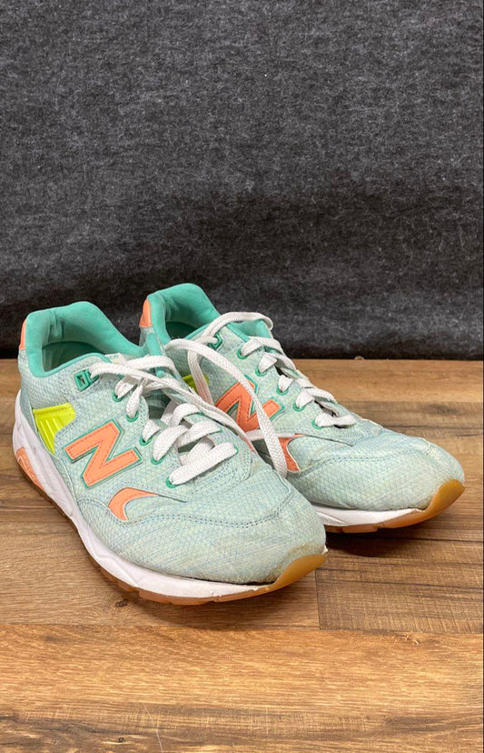 New Balance WRT580ST REVlite Teal Peach Running Sneakers Women's Size 9