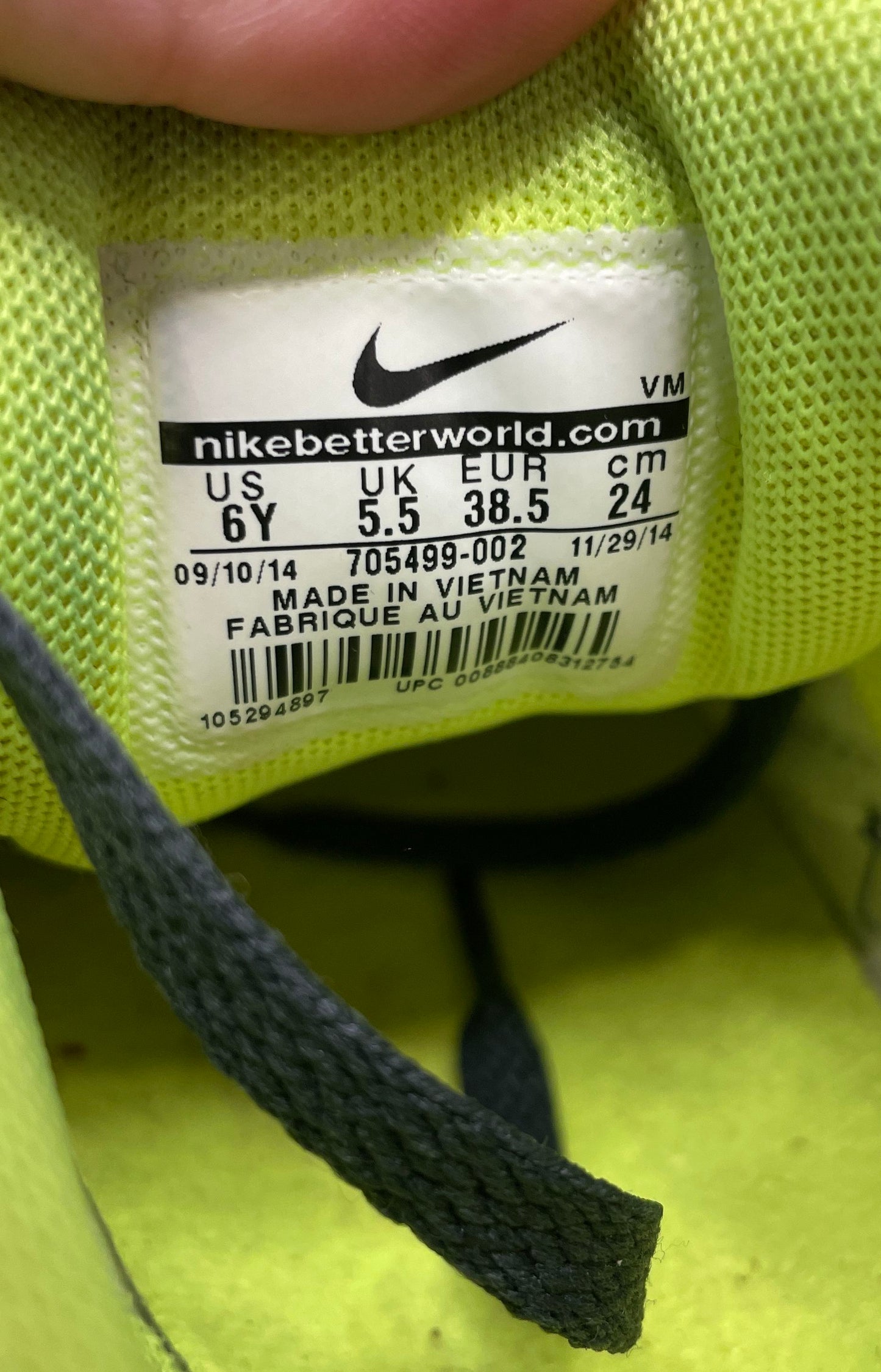Nike Air Max 90 LTR GS Wolf Grey Total Orange Volt Sneakers Size 6Y
