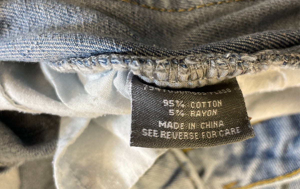 Cali 1850 Women's Light Wash Flower Embroidered Straight Leg Jeans Sz 3/26